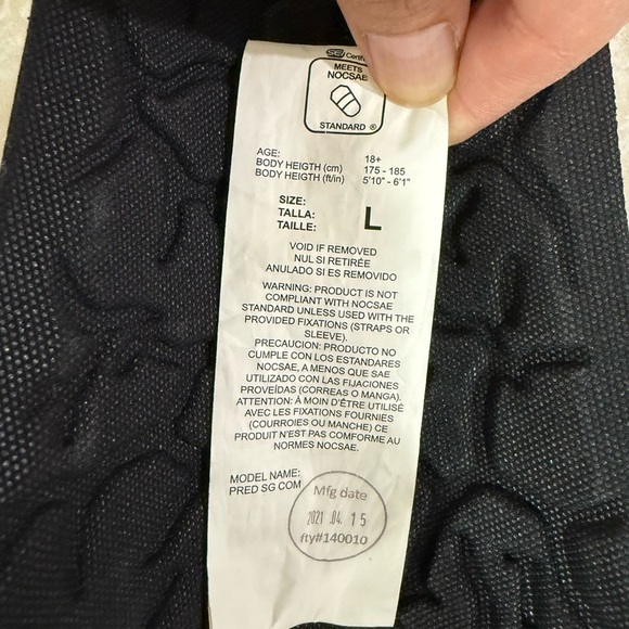 Adidas Red Shin Guards with Black Accents - Picture 4 of 4